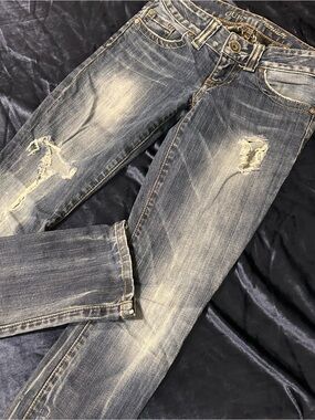 Guess low rise ripped jeans